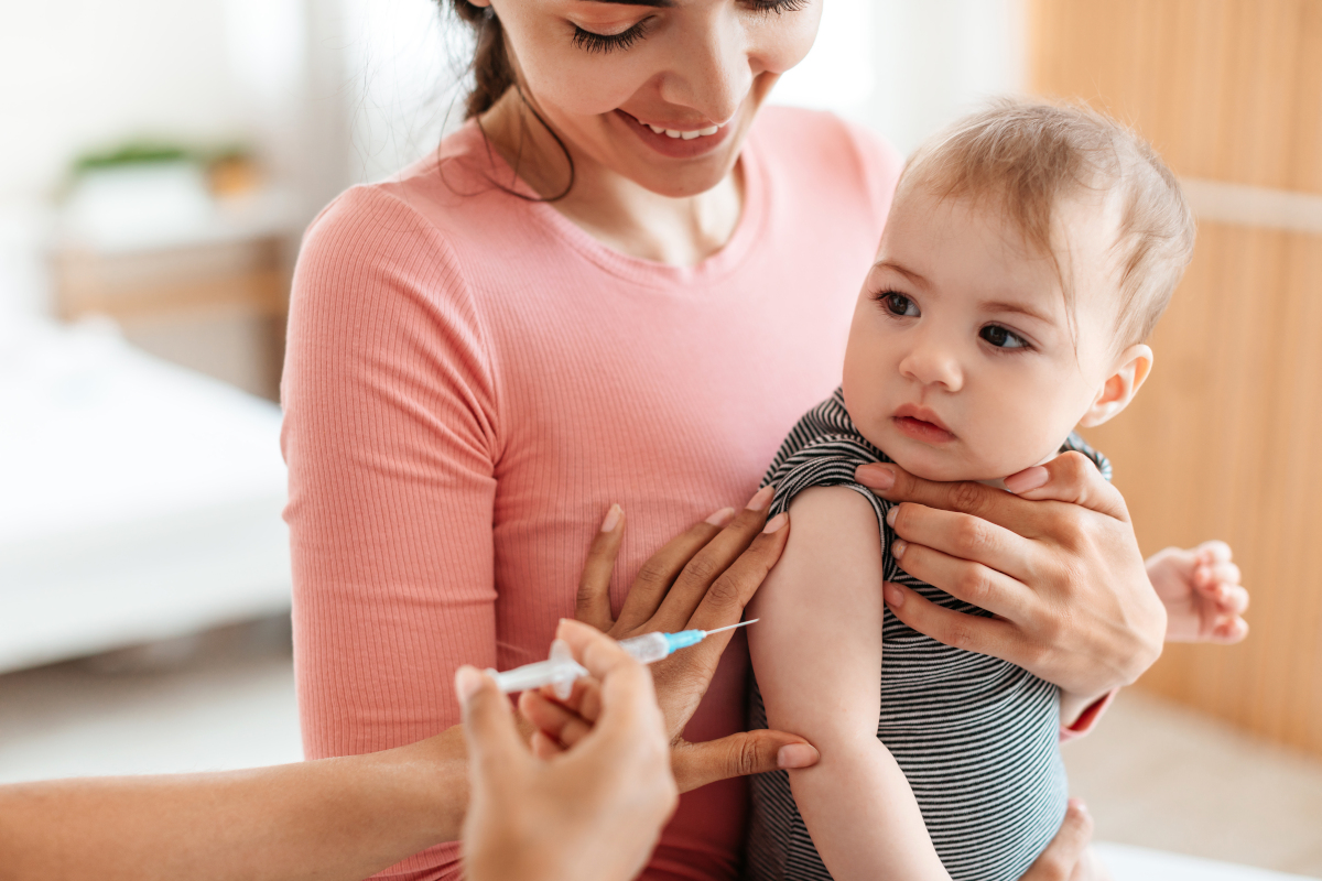Impfung von Babys und Kleinkindern: Vereinfachung des Impfkalenders picture news